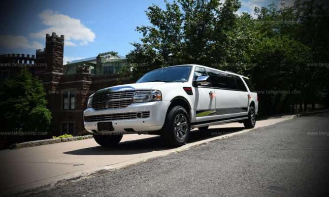 Rent Lincoln Navigator-White at Limo for my Prom