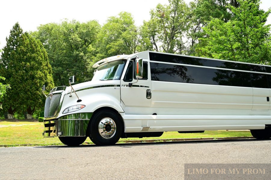 Rent Pro Star Transformer Party Bus in NJ and NY through Limo for my Prom